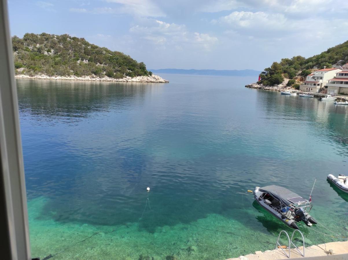 Kate * Lastovo